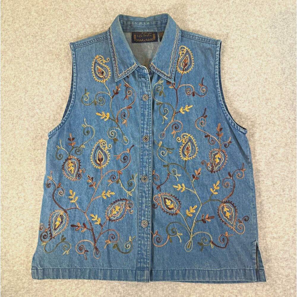 VTG Life Style Denim Chambray Embroidered Sleeveless Top Vest Western M Paisley